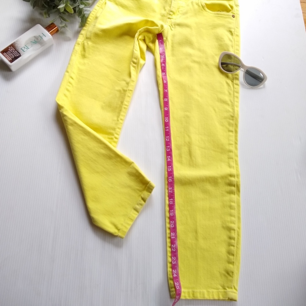 CABI #760 limon Bree cropped straight leg jeans - Picture 5 of 8